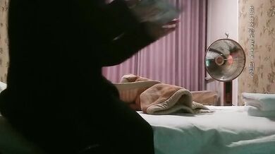 一代炮王【山鸡岁月】完整版未流出，木桶浴桑拿足浴店，横扫街头一天连续干几炮，少女嫩妹一网打尽 (5)